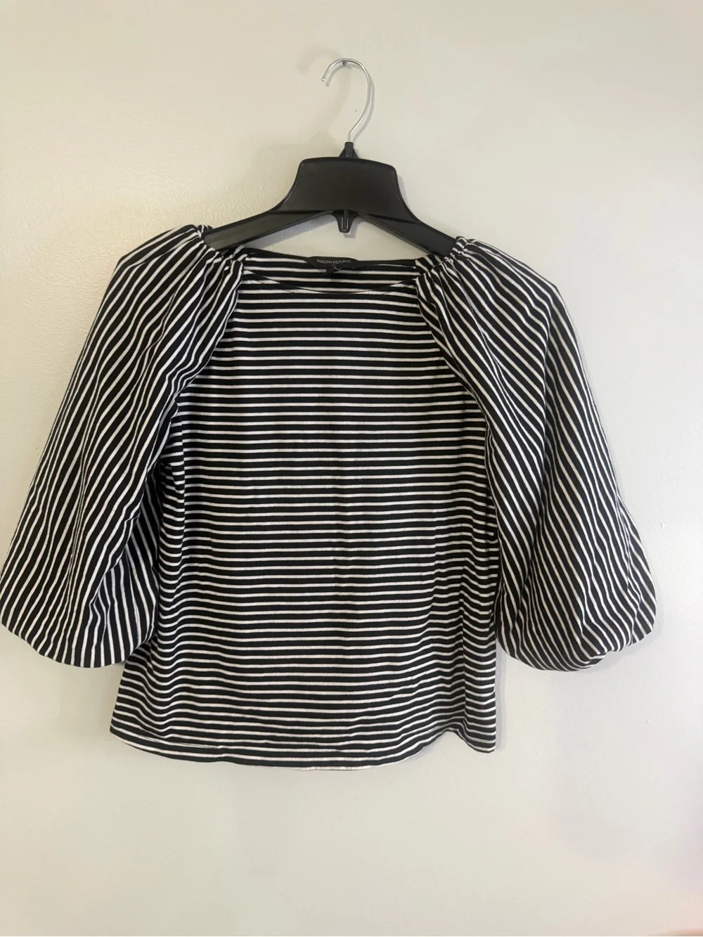 Banana Republic Black & White Striped Puff-Sleeve Top size XS